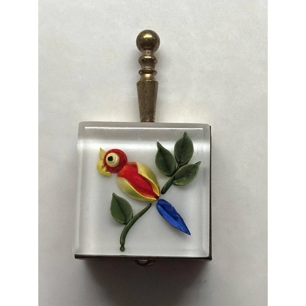 VTG‎ Lucite Carved Parrot Bird Compact Trinket Pill Box Finial Brass MCM 1.5